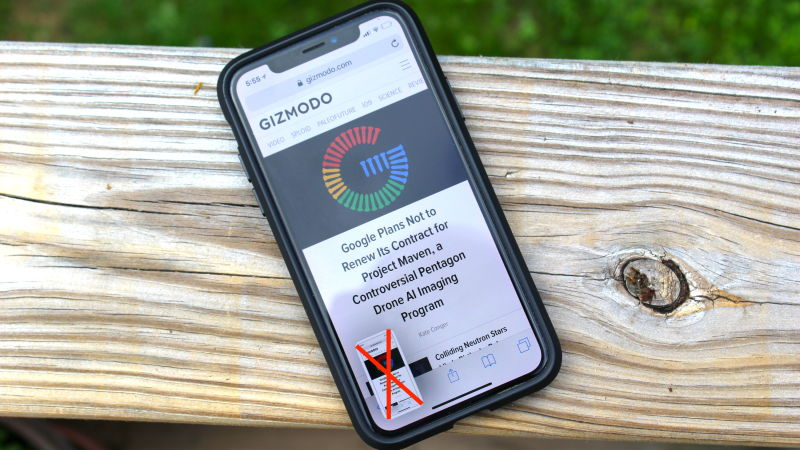 Illustration for article titled Google's Big Reversal, Solo's Big Cameo, and iPhone X's Big Flaw: Best Gizmodo Stories of the Week
